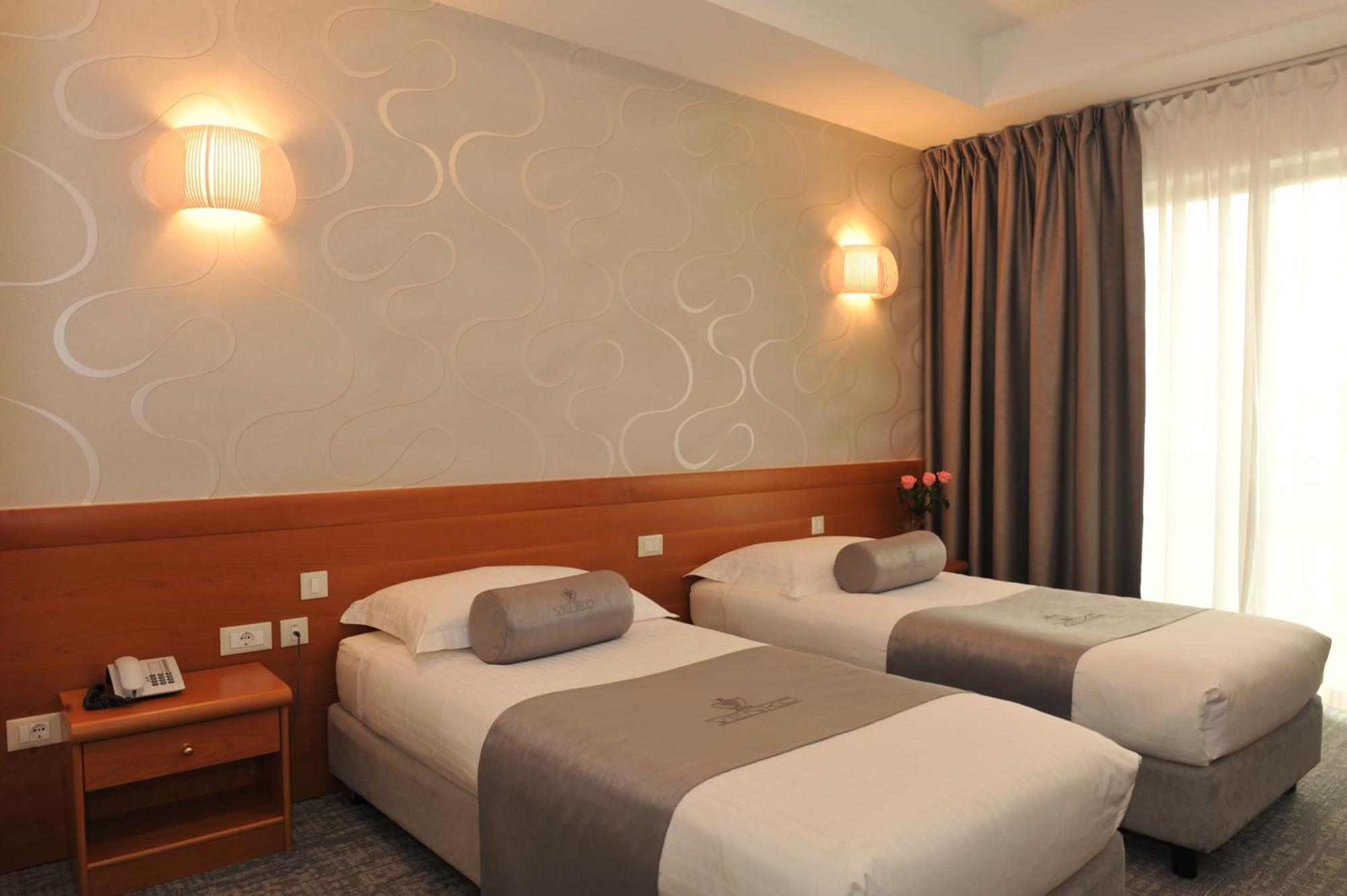 Hotel Venko Dobrovo Habitación foto